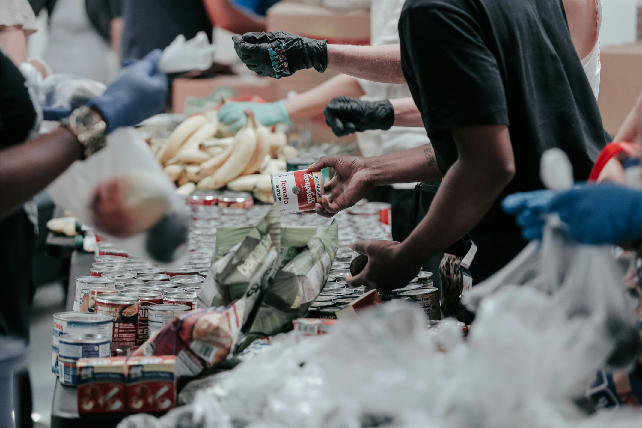 The Power of Giving: How Generosity Enriches Your Life and the Lives of Others