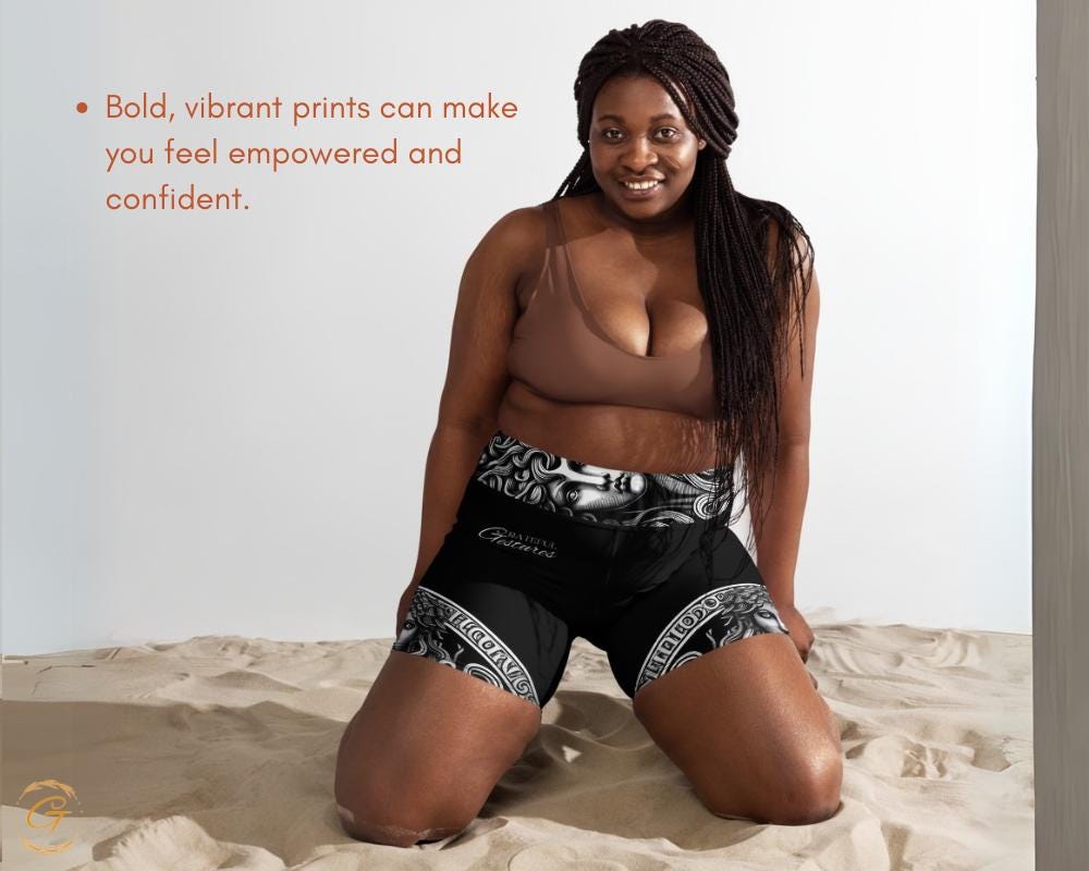 Medusa All OVer Print Design Yoga Shorts and Leggings Stylish Activewear for Women Workout and Yoga Comfortable High-Waisted Fitness Bottoms