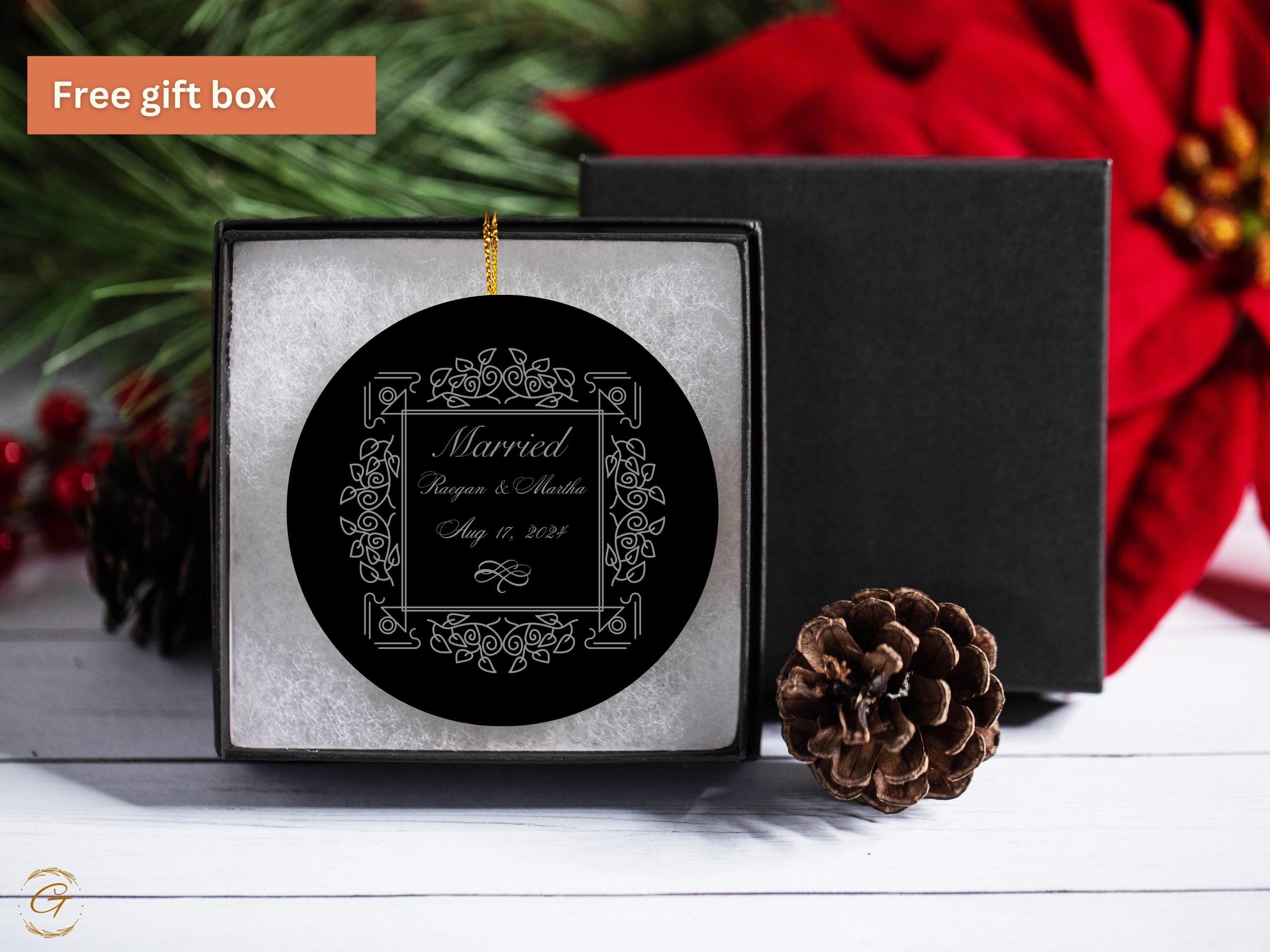Personalized Elegant Wedding Ornaments, Personalized Wedding Keepsake Ornaments, Custom Marriage Date Decors, Unique Wedding Gifts Ornaments