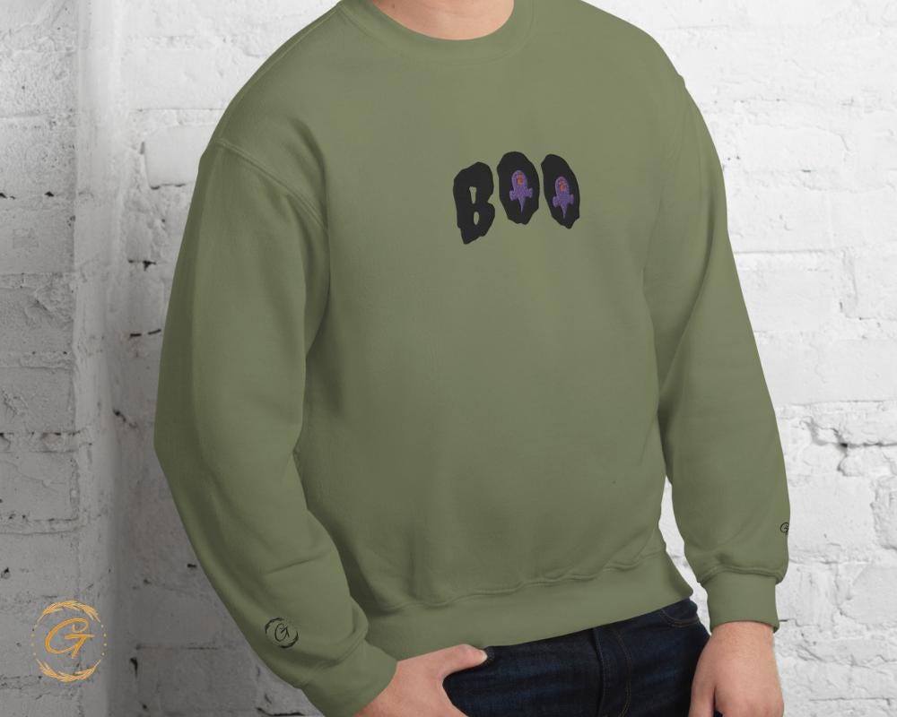 Halloween Sweatshirt, Embroidery Design Boo Spooky Pullover Halloween Crewneck Halloween Boo Long-Sleeve Top Cute Casual Sweater Warm-Up Top