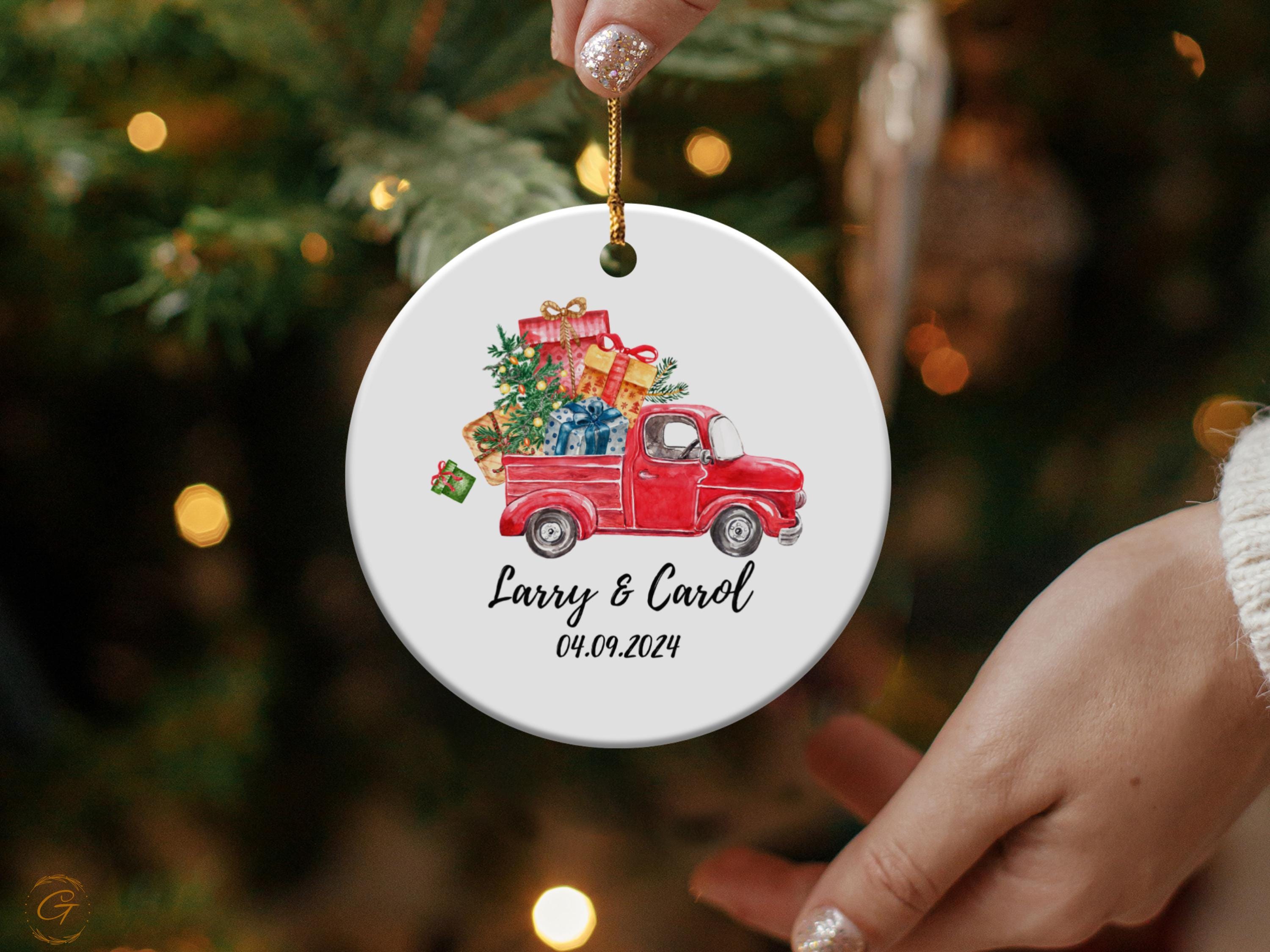 Personalized Pickup Couple Christmas Ornament, Personalized Holiday Decoration, Customizable with Names, Festive Keepsake, Holiday Keepsakes