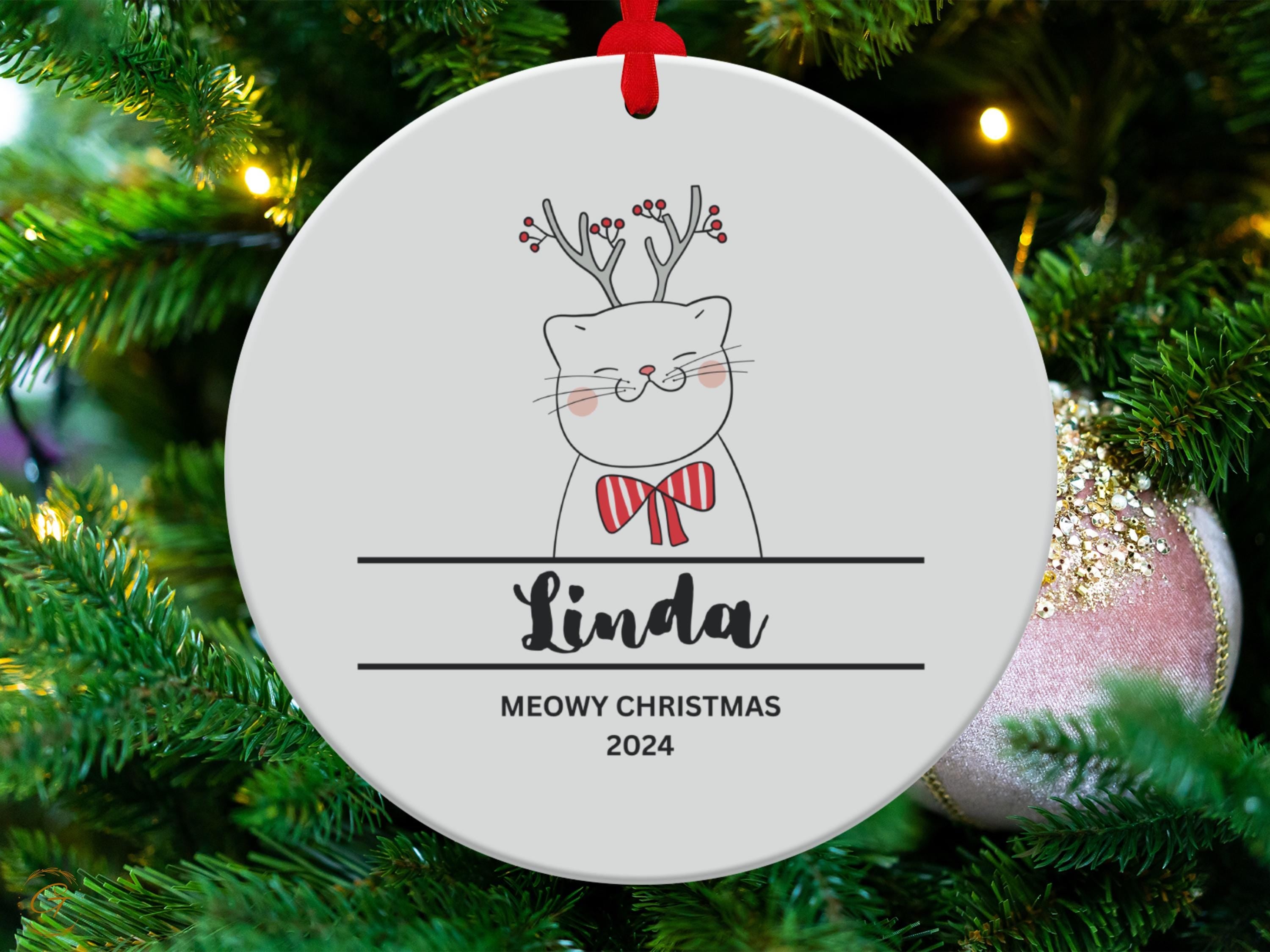 Personalized Christmas Cat Ornament, Custom Name Cat Decoration, Cute Holiday Gift for Cat Lovers, Meowy Christmas 2024, Unique Holiday Gift