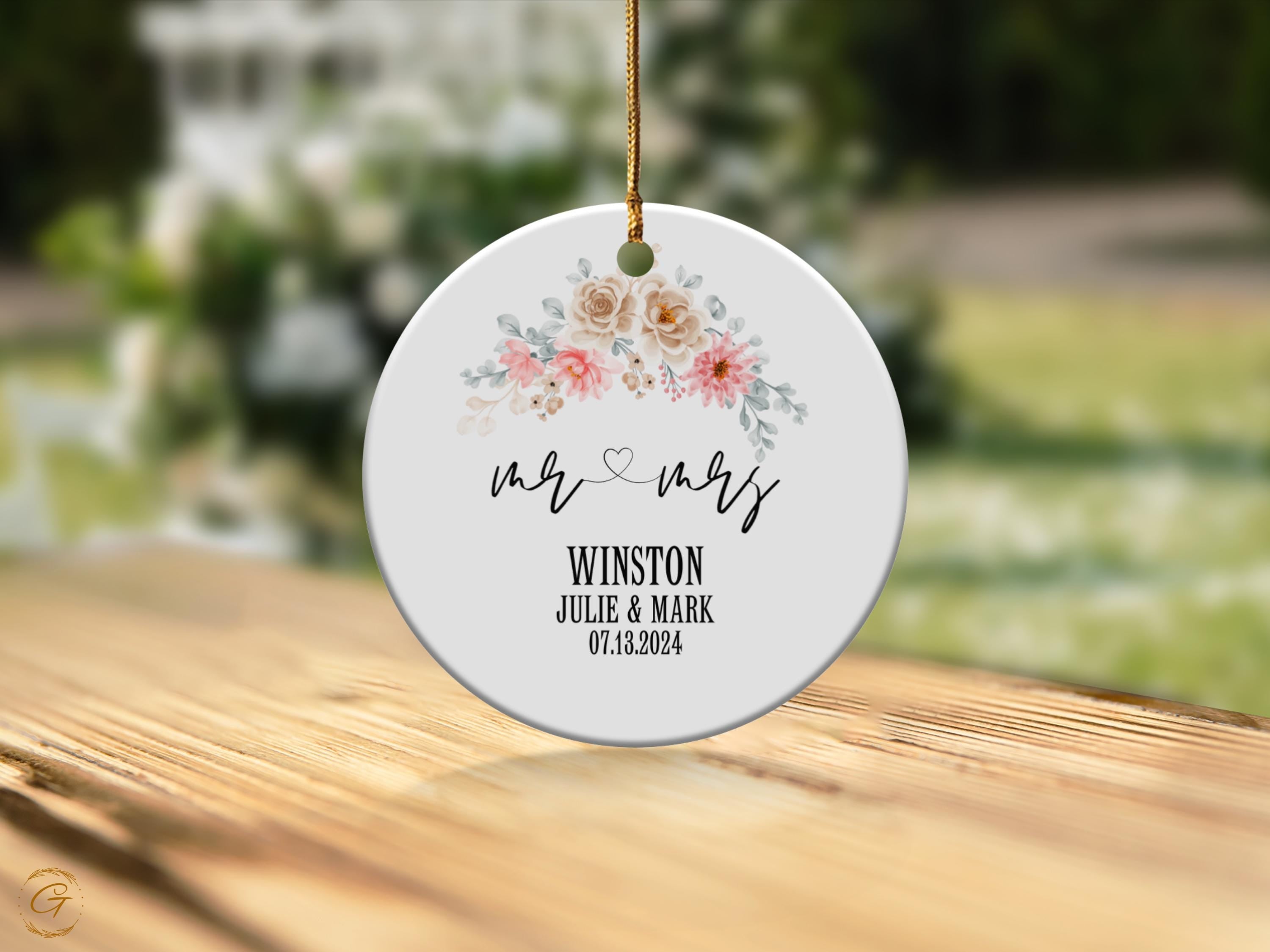 Personalized Wedding Ornament, Custom Mr and Mrs Ornament, Floral Wedding Keepsake, Unique Bridal Shower Gift, 2024 Wedding Decor Gift Ideas