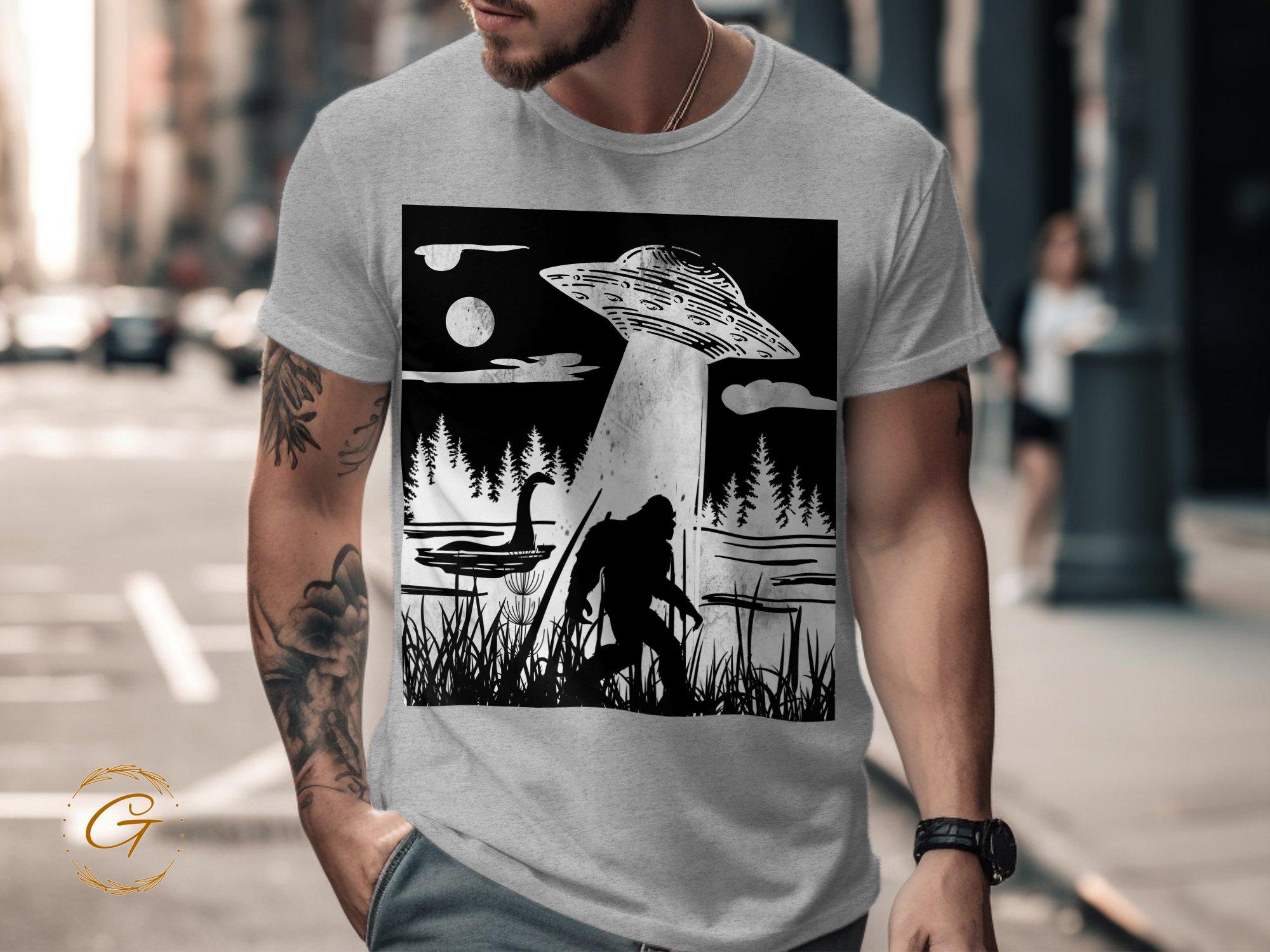 Bigfoot and UFO Encounter Design T-Shirt, Vintage Cryptid Design Tee