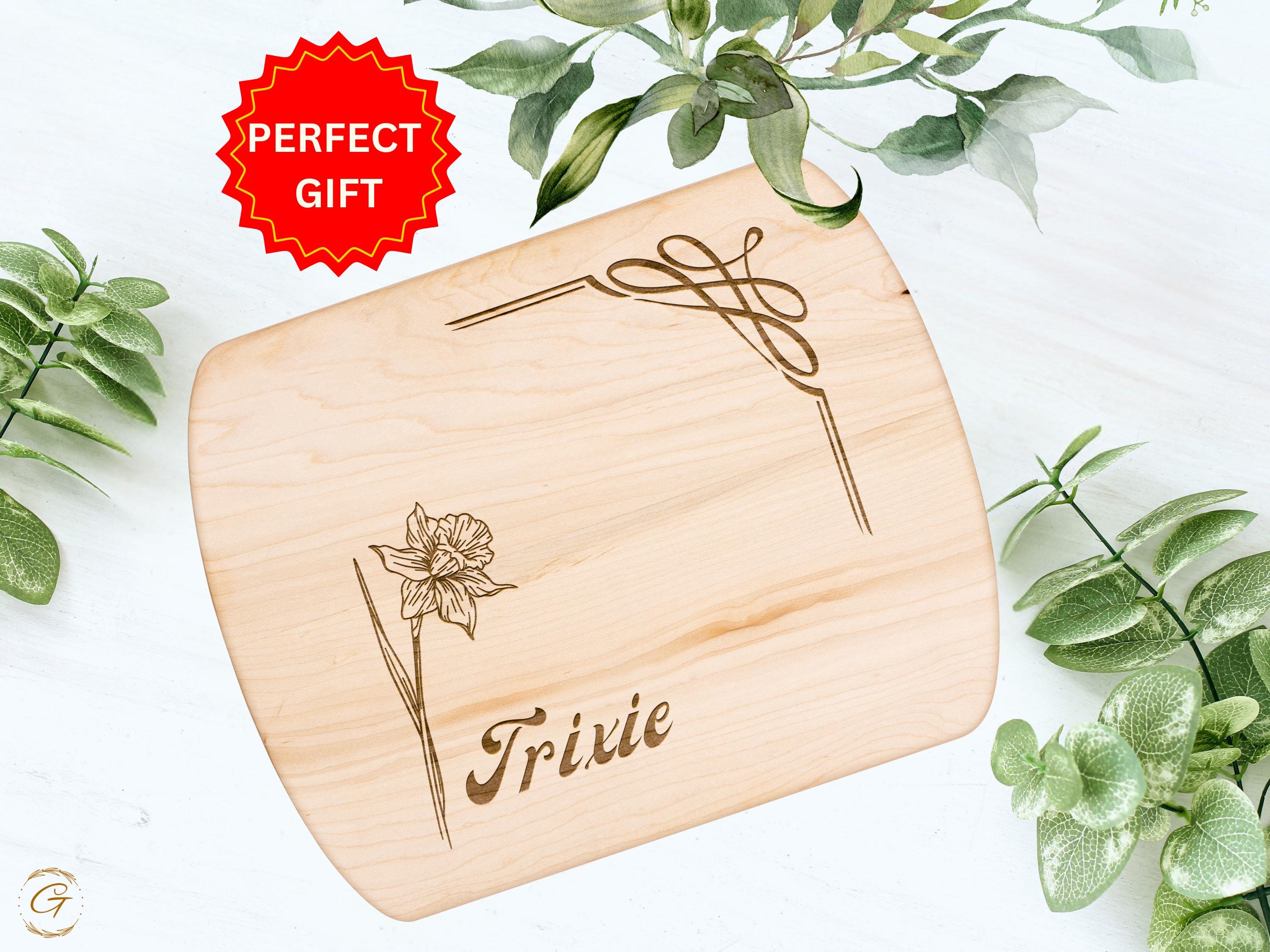 Personalized Cutting Board with Name & Daffodil Flower - March Birthday Gift