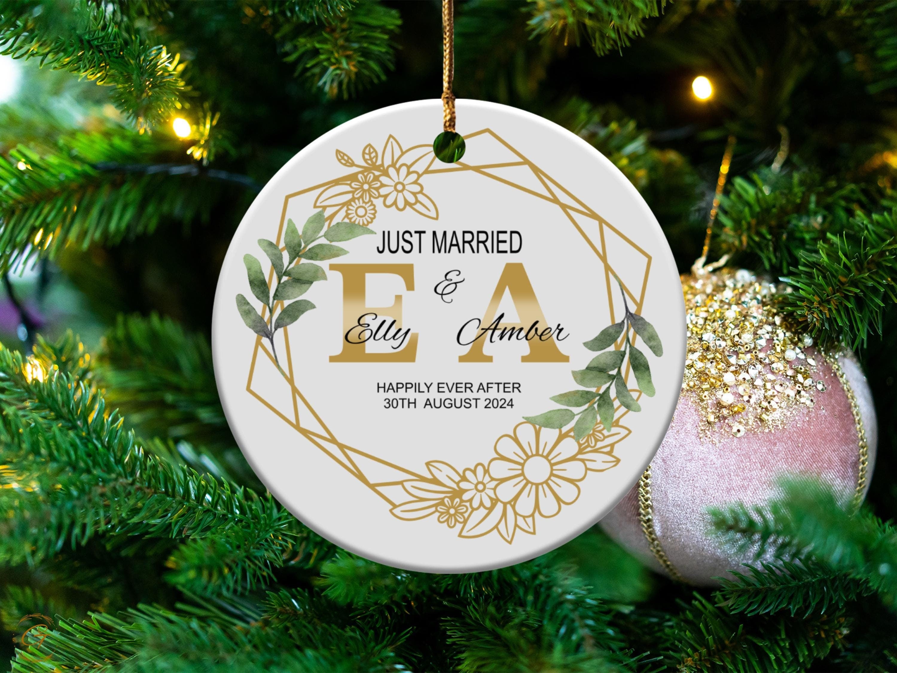 Custom Just Married Ornament, Personalized Keepsake, Custom Wedding Date Gift, Geometric Floral Design Newlywed Decoration 2024, Ideal Gifts
