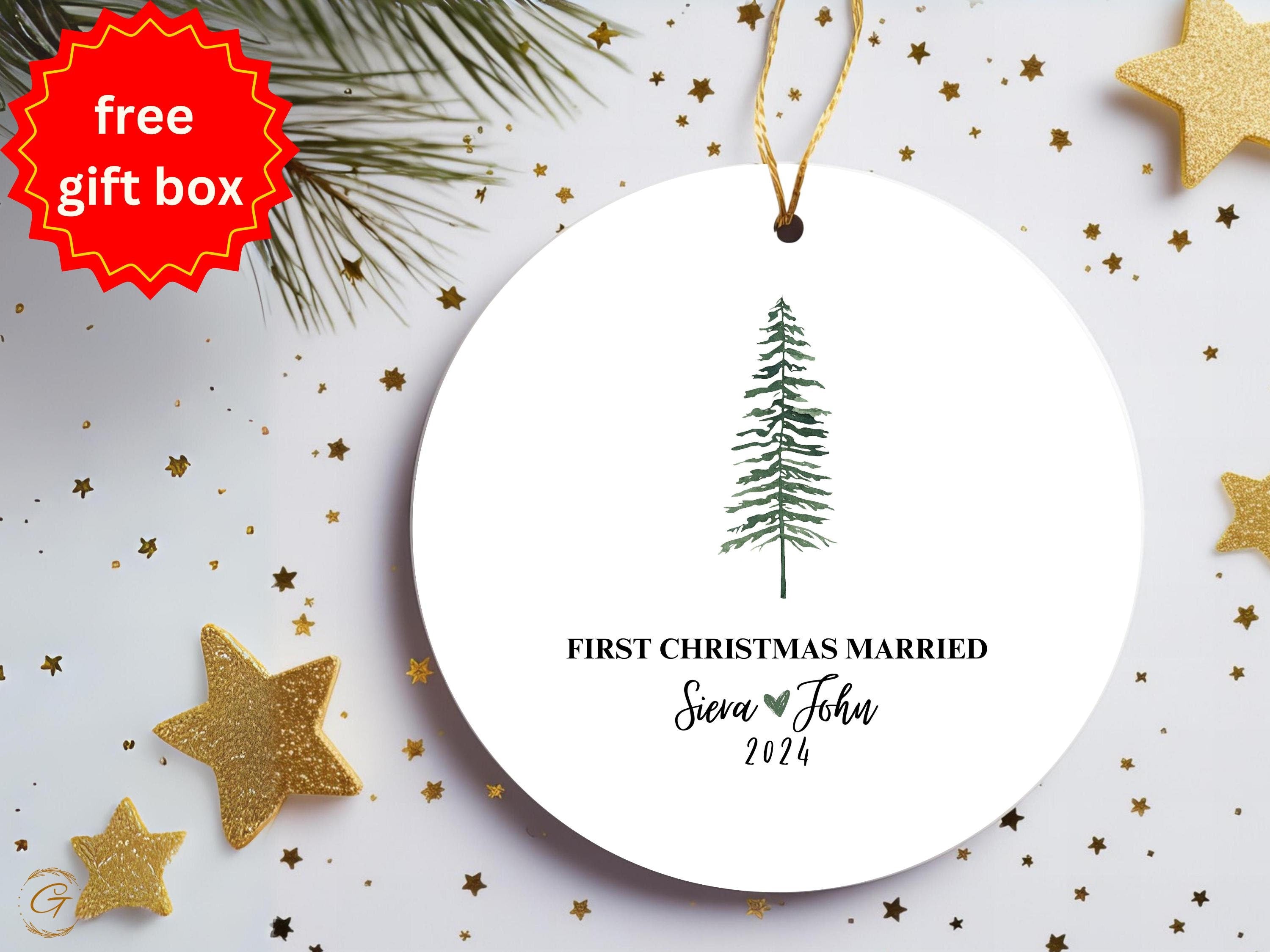 Personalized First Christmas Married Ornament, 2024 Wedding Keepsake, Personalized Christmas Tree Decoration, Custom Newlywed Gift Cute Idea