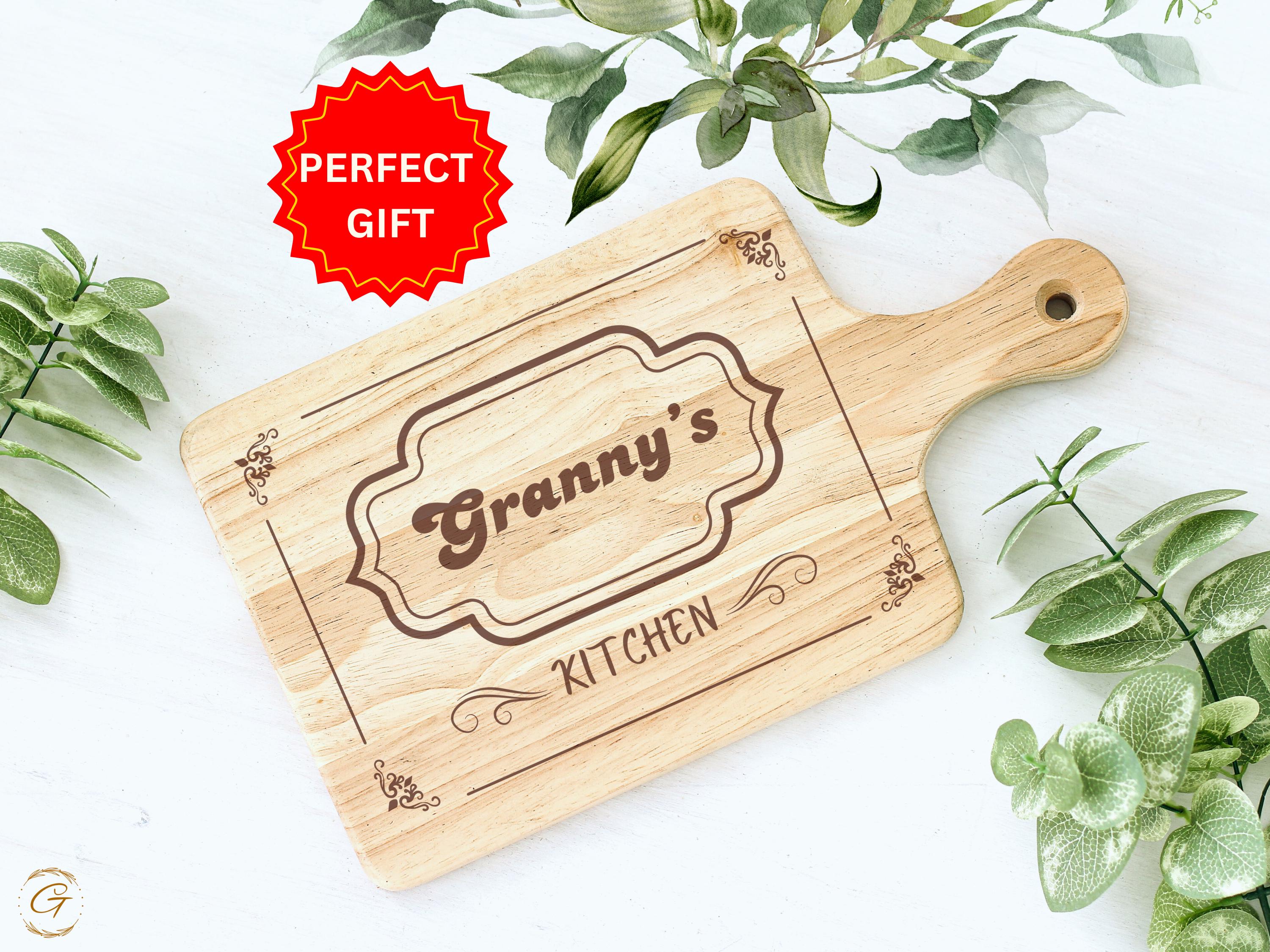 Granny's Kitchen Engraved Cutting Board | Personalized Kitchen Gift | Rustic Wood Board for Home Chefs & Cooks | Vintage Design