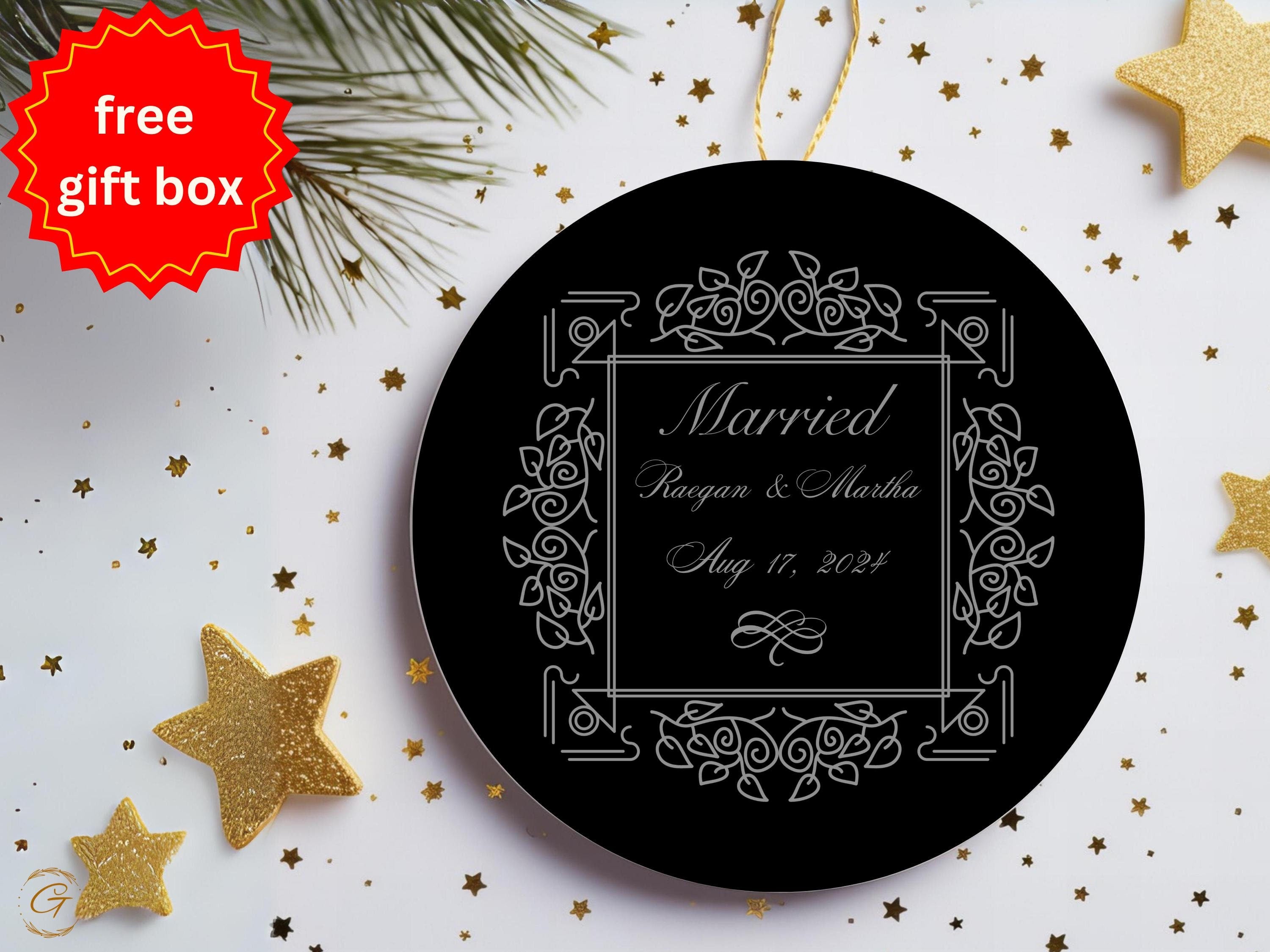 Personalized Elegant Wedding Ornaments, Personalized Wedding Keepsake Ornaments, Custom Marriage Date Decors, Unique Wedding Gifts Ornaments