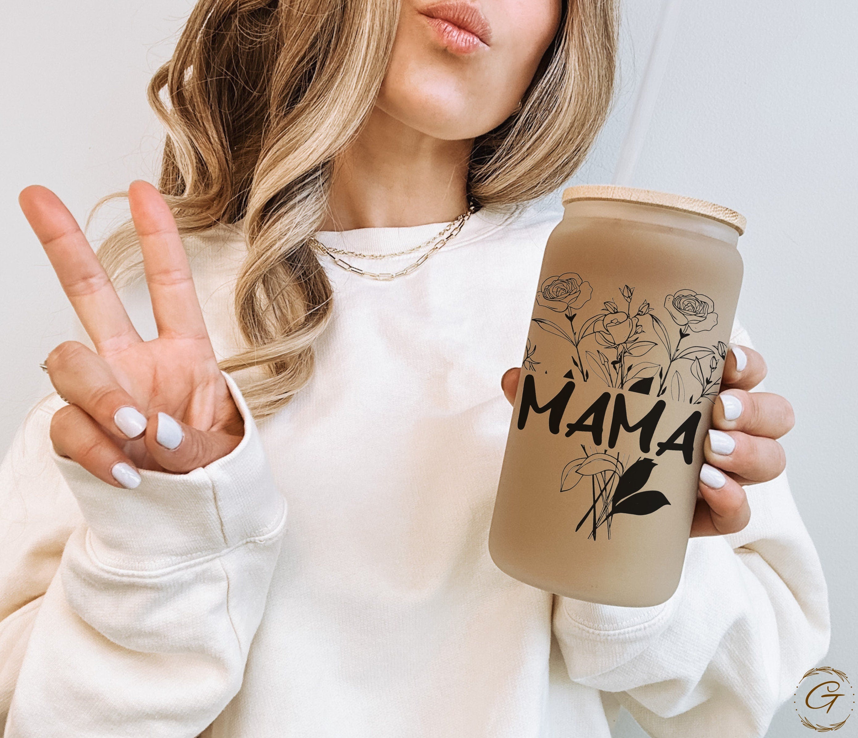 Frosted Glass Tumbler with Rose Mama Design, Stylish & Durable Drinkware, Beautiful Floral Mug Great for Coffee or Tea, Lovely Gift for Moms