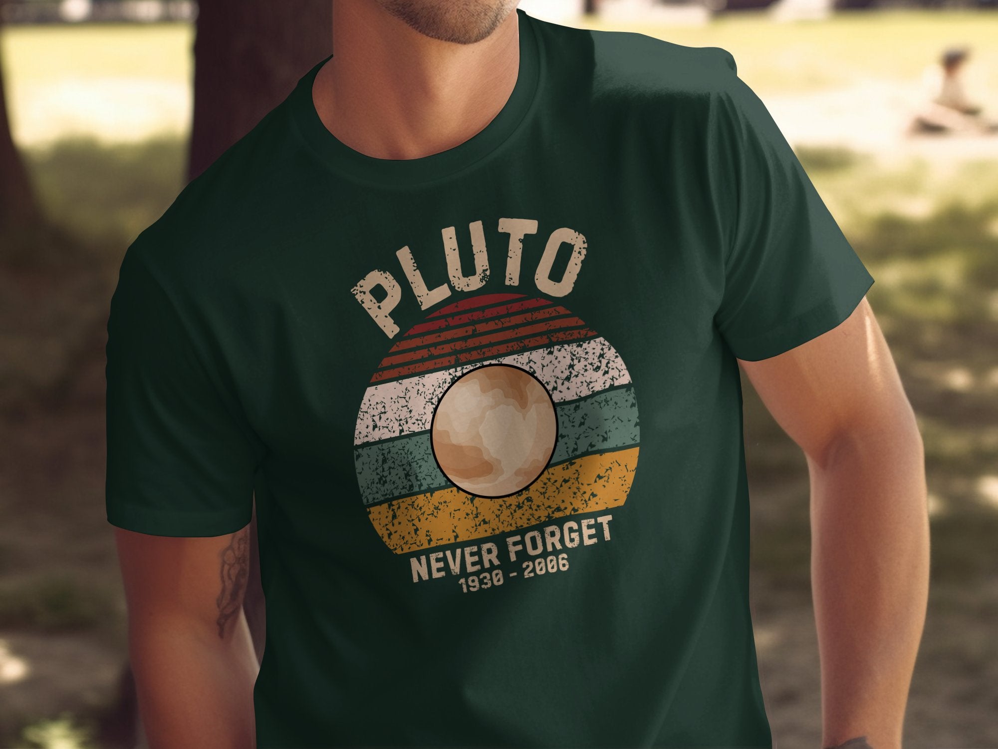 Pluto Never Forget Retro 1930-2006 Graphic Product