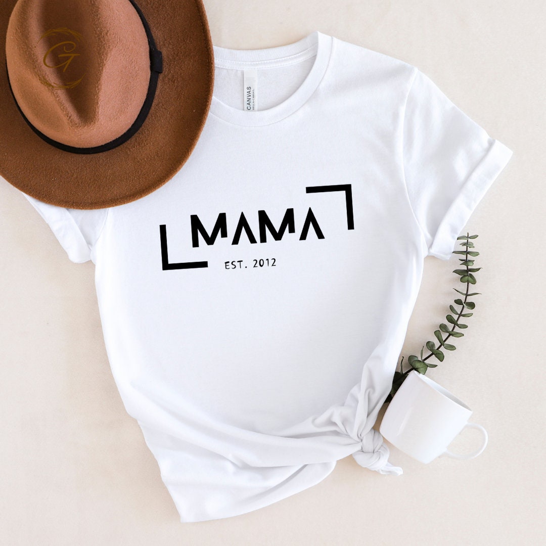Personalized Mama Shirt