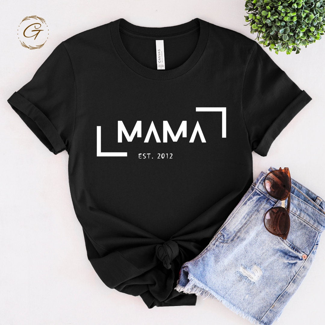 Personalized Mama Shirt